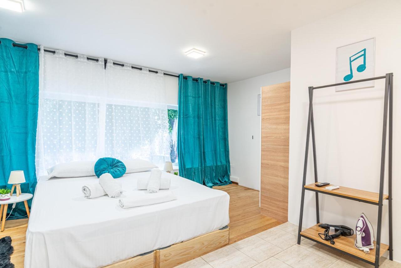 New Loft In The Heart Of City Center Héraklion Extérieur photo